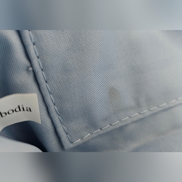 Baggallini On The Go Wristlet Wallet Phone Travel Silver Blue RFID - Picture 7 of 10